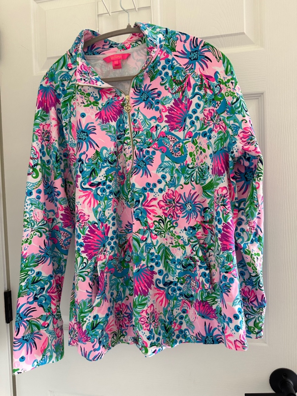 Lilly Pulitzer popover jacket. Size XXL.